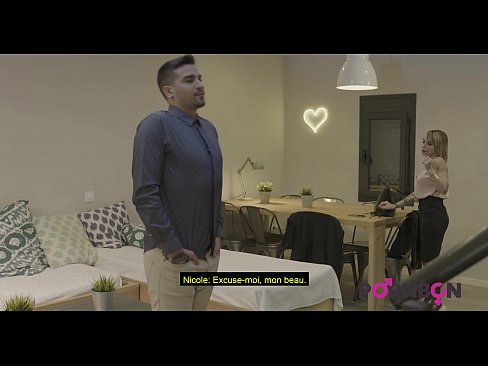 ❤️ PORNBCN 4K Ein þroskuð kona með stóra brjóst langar að vera í endaþarms helvíti ungur gigolo með stóran pik púst afskriftir harður fokk handavinna hundastíl kisa sleikja fullnægingu Franskur texti ️❌ Endaþarmsmyndband hjá okkur ❌❤